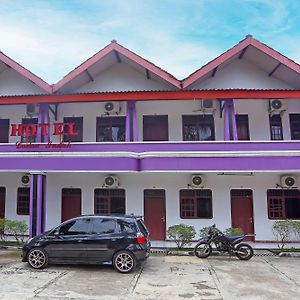 Super Oyo 3978 Hotel Danau Indah